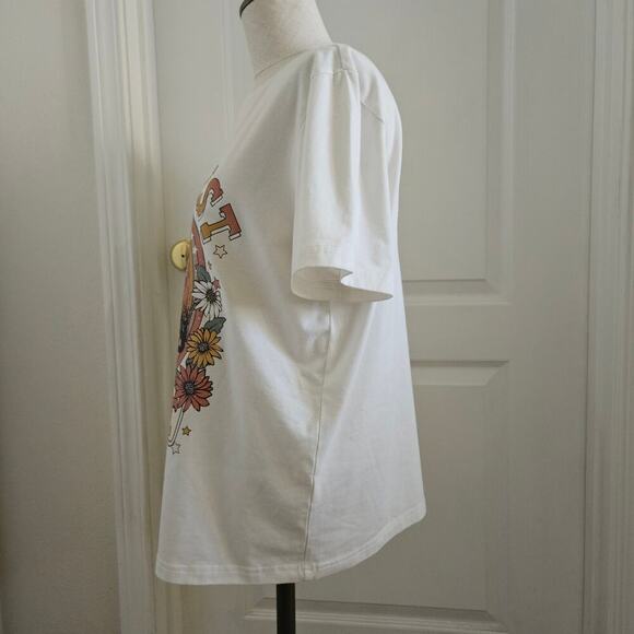 Wild West Graphic TShirt large - Picture 2 of 6